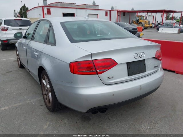 Audi A4 2.0t Premium