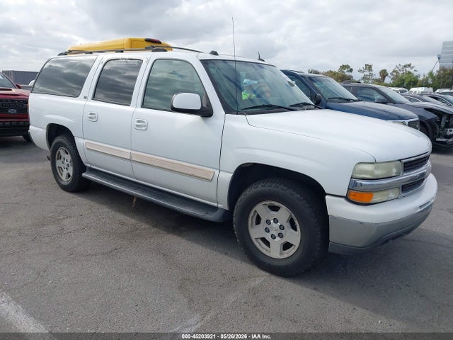Salvage Chevrolet Suburban 1500 Image