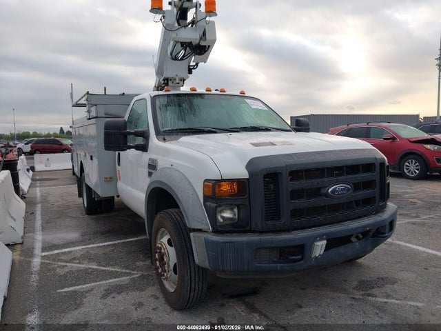 Salvage Ford F-450 Image