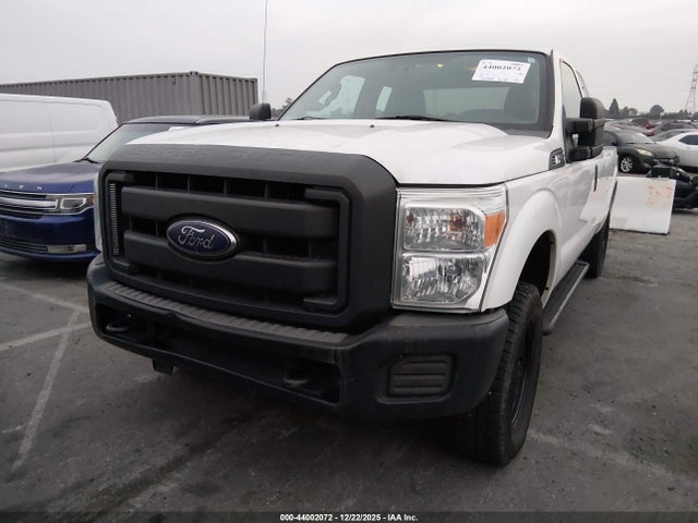 Ford F-250 Xl