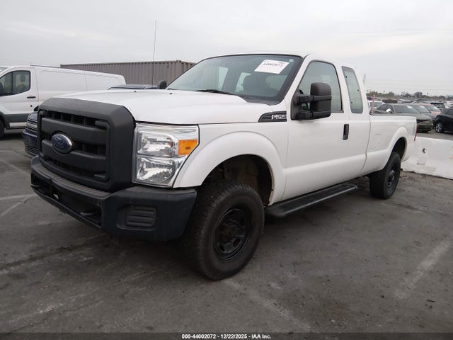 Ford F-250 Xl