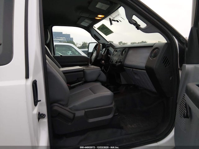 Ford F-250 Xl