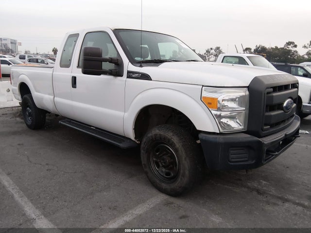 Salvage Ford F-250 Image