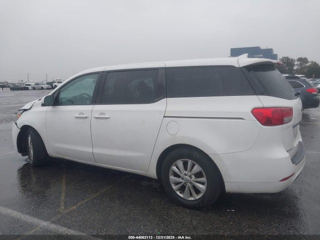 Kia Sedona Lx