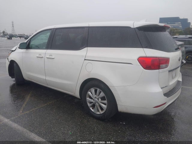 Kia Sedona Lx