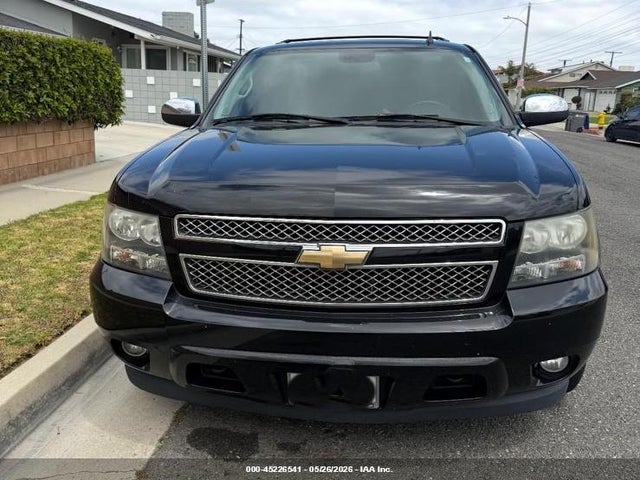 Chevrolet Suburban 1500 Ltz