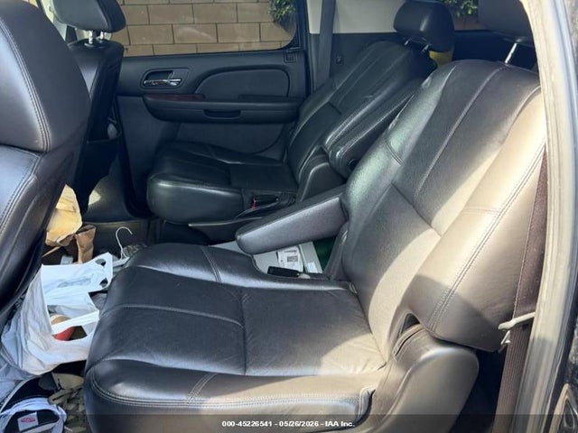 Chevrolet Suburban 1500 Ltz
