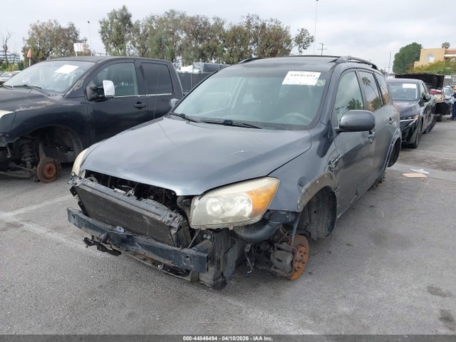 Toyota RAV4 Sport V6