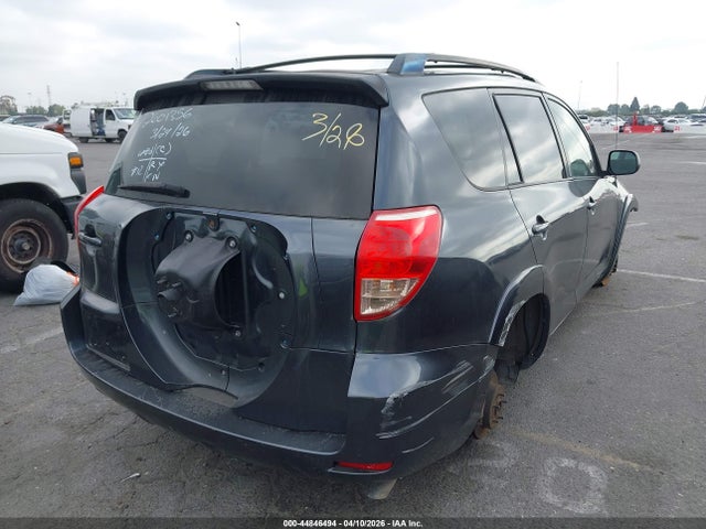 Toyota RAV4 Sport V6