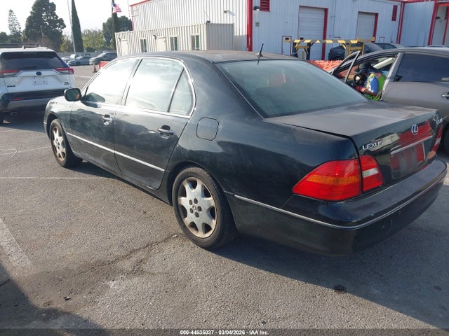 Lexus LS