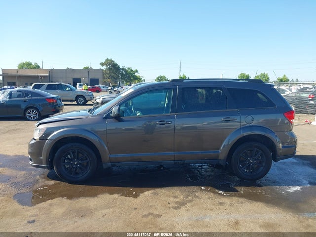 Dodge Journey Se