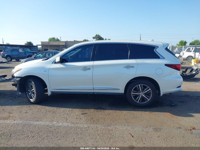 INFINITI Qx