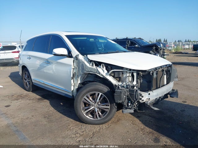 Salvage INFINITI Qx Image