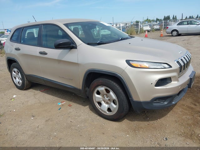 Salvage Jeep Cherokee Image