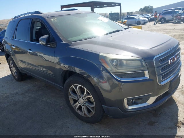Salvage GMC Acadia Image