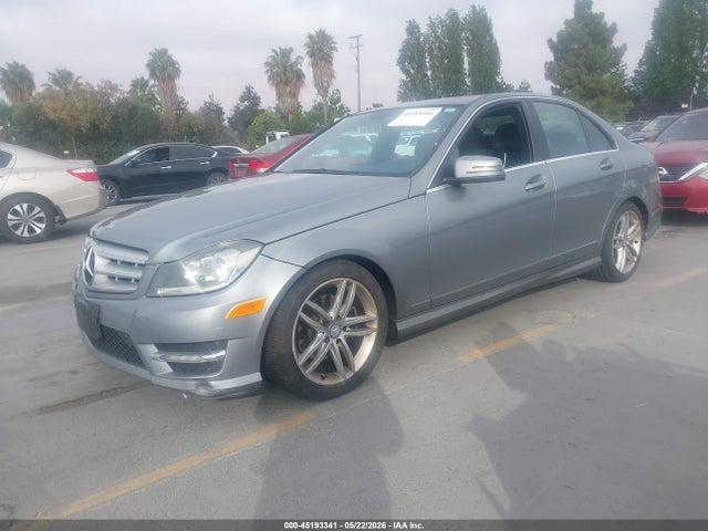 Mercedes-Benz C-Class Sport