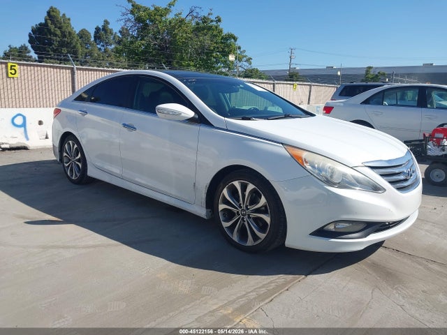 Salvage Hyundai SONATA Image