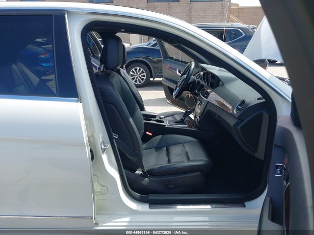 Mercedes-Benz C-Class Sport