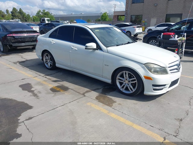 Salvage Mercedes-Benz C-Class Image
