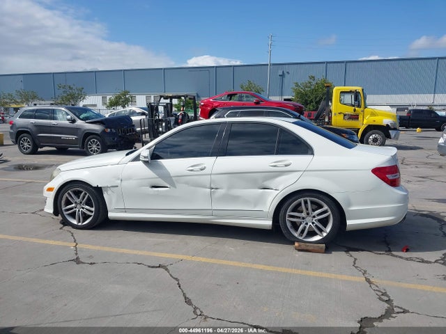 Mercedes-Benz C-Class Sport