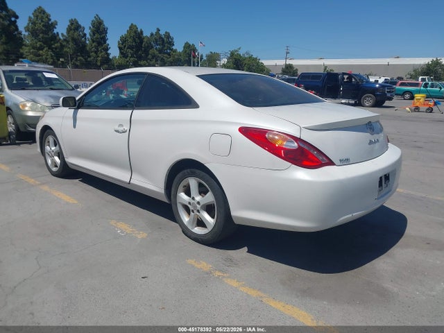 Toyota Camry Sle V6
