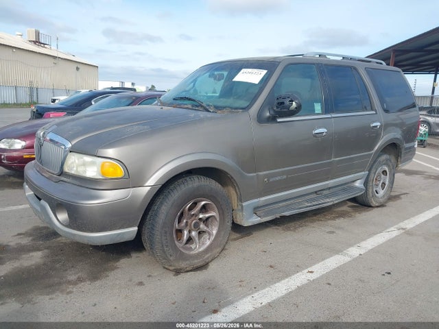 Lincoln Navigator