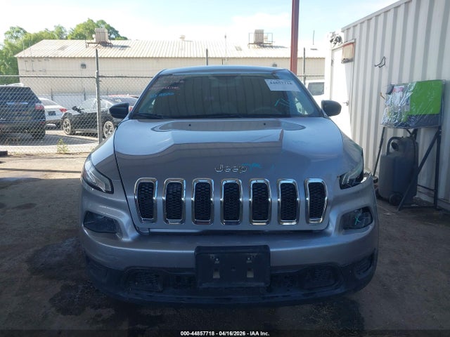 Jeep Cherokee Sport Fwd