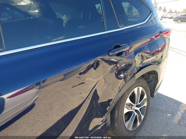Toyota Highlander Hybrid Xle