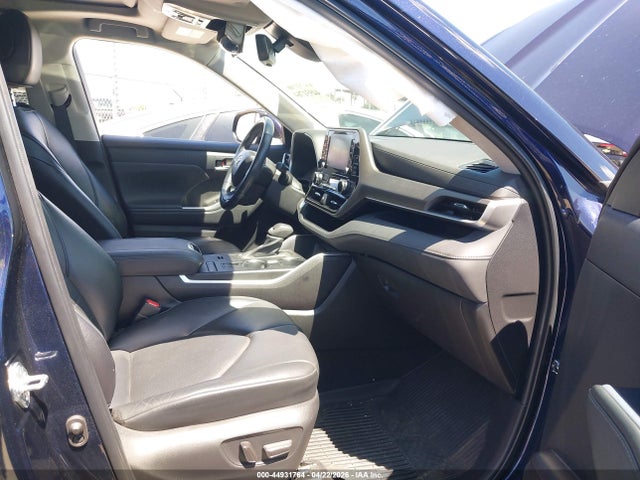 Toyota Highlander Hybrid Xle
