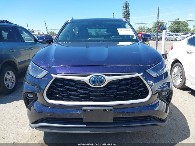 Toyota Highlander Hybrid Xle