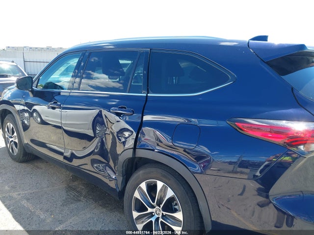 Toyota Highlander Hybrid Xle