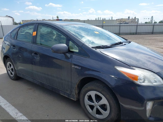 Toyota Prius Three
