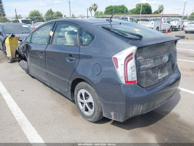 Toyota Prius Three