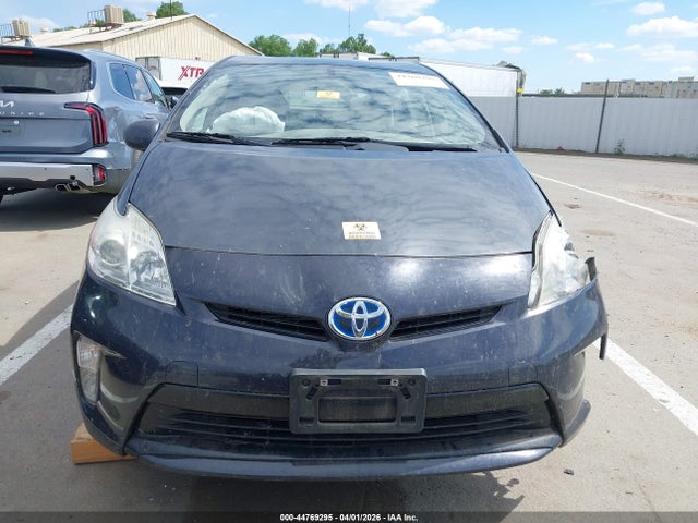 Toyota Prius Three