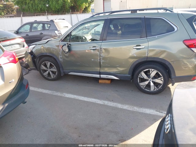 Subaru Forester Touring