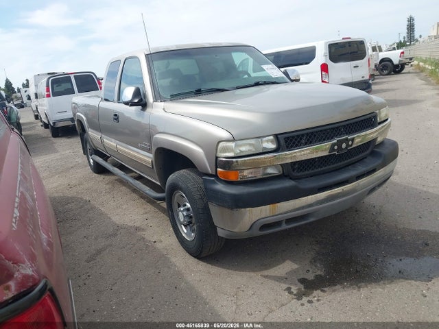 Salvage Chevrolet Silverado 2500 Image