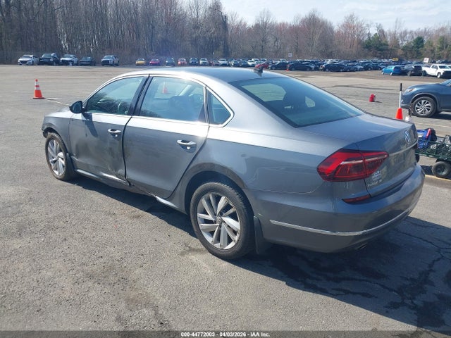 Volkswagen Passat 2.0t Se