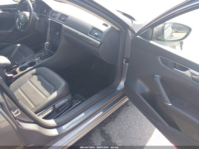 Volkswagen Passat 2.0t Se