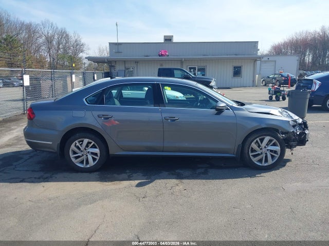 Volkswagen Passat 2.0t Se
