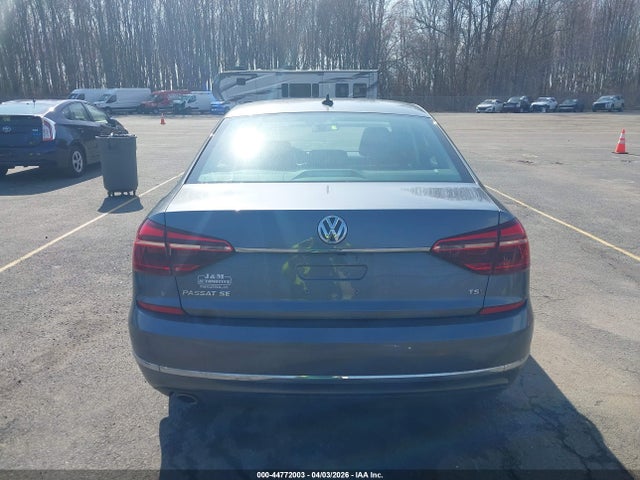 Volkswagen Passat 2.0t Se
