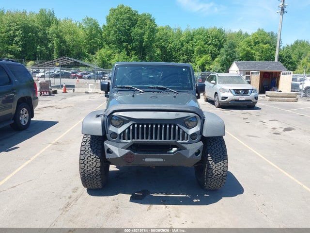 Jeep Wrangler Sport 4x4