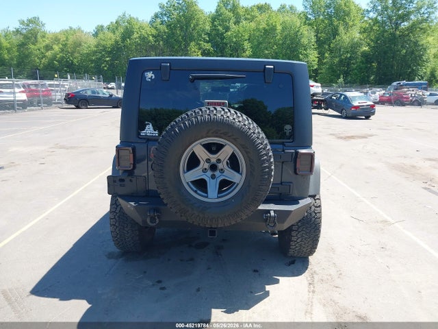 Jeep Wrangler Sport 4x4