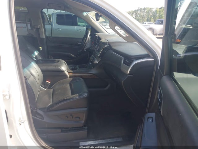 Chevrolet Suburban Lt