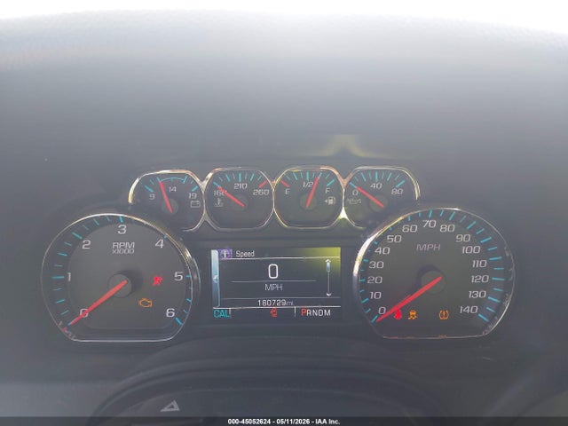 Chevrolet Suburban Lt