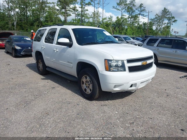 Salvage Chevrolet Tahoe Image