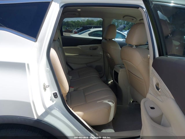 Nissan Murano Sv