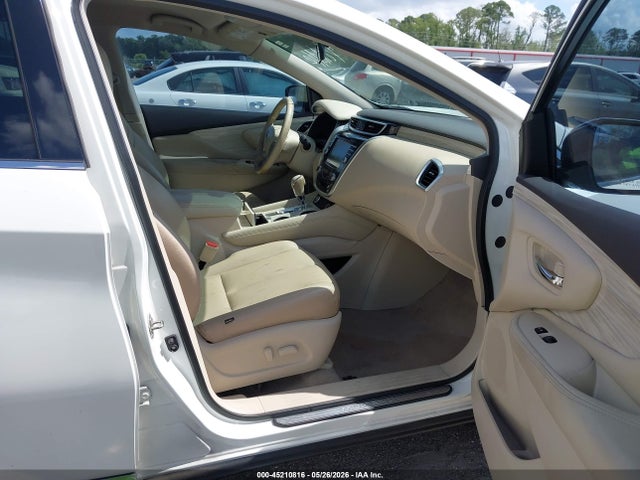 Nissan Murano Sv
