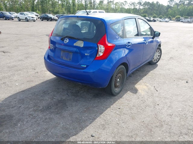 Nissan Versa