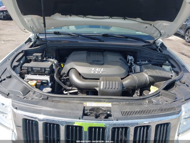 Jeep Grand Cherokee Laredo