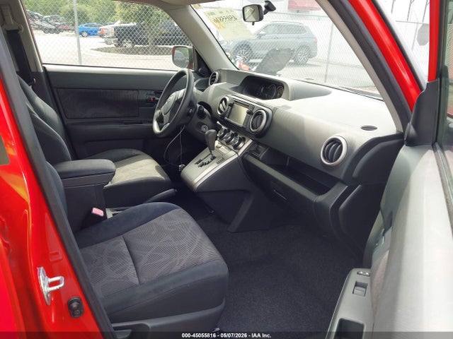 Scion xB